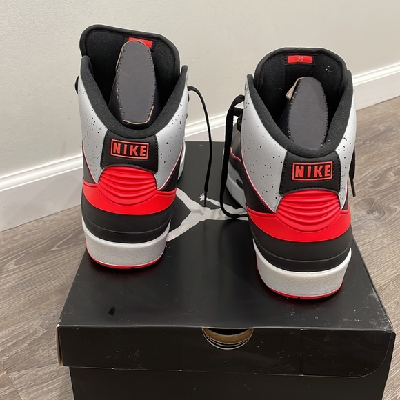 Air Jordan 2 Retro Infrared - Picture 3 of 6